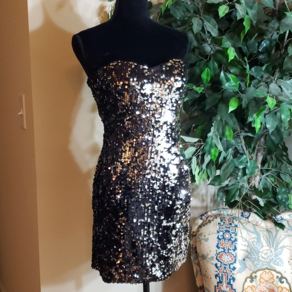 Sexy sequined party dress